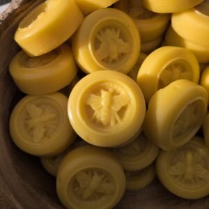 Beeswax puck large